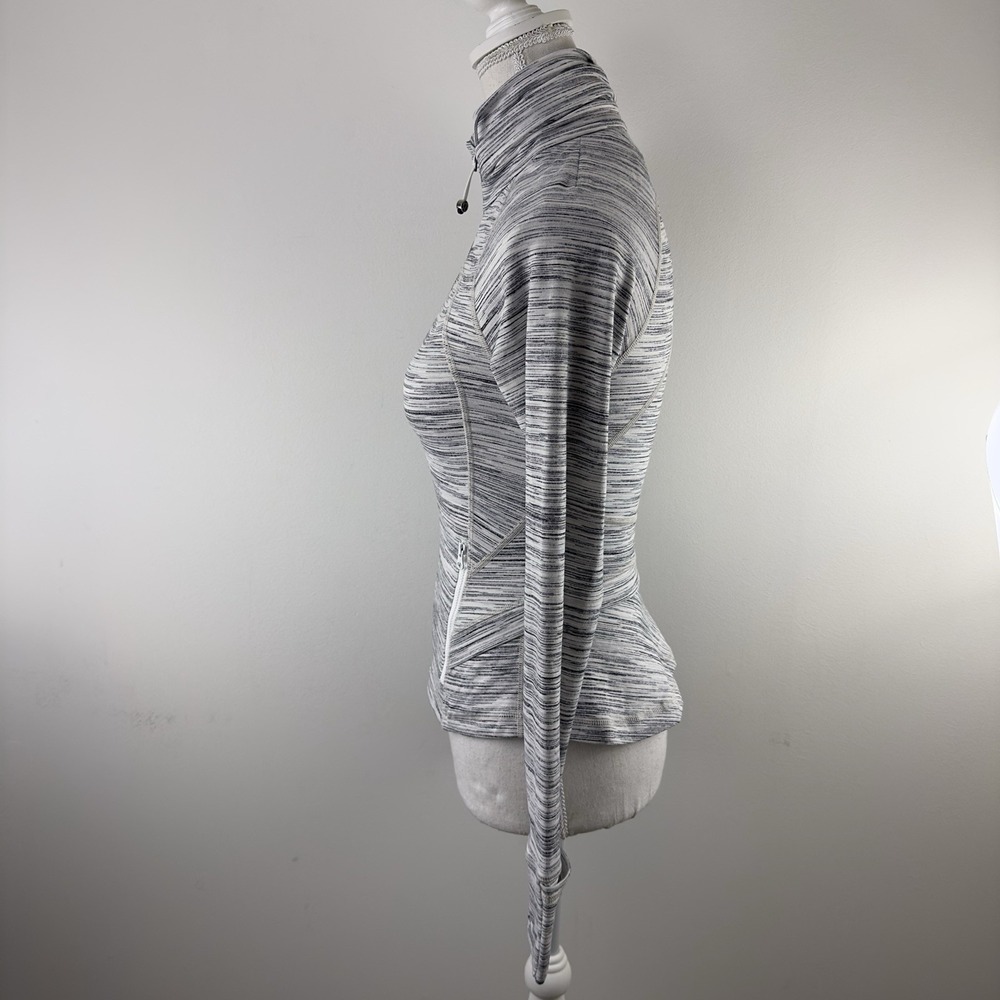 Lululemon Women's Define Jacket Size 2 White Gray Space Dye Full Zip Slim Fit - Picture 4 of 8
